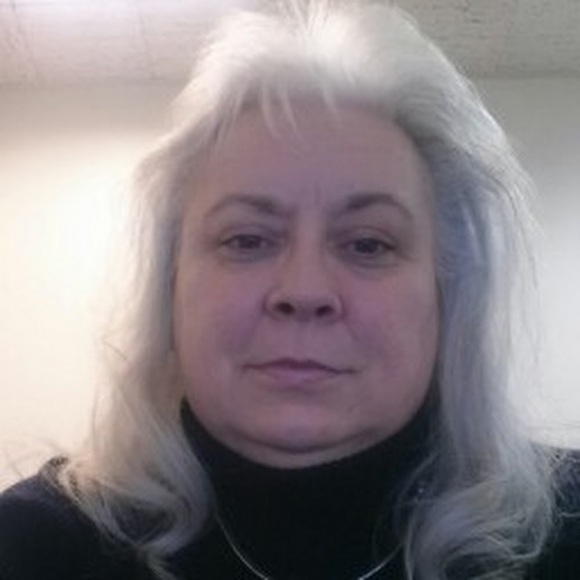 Meet your Posher, Vicki - Picture 1 of 1